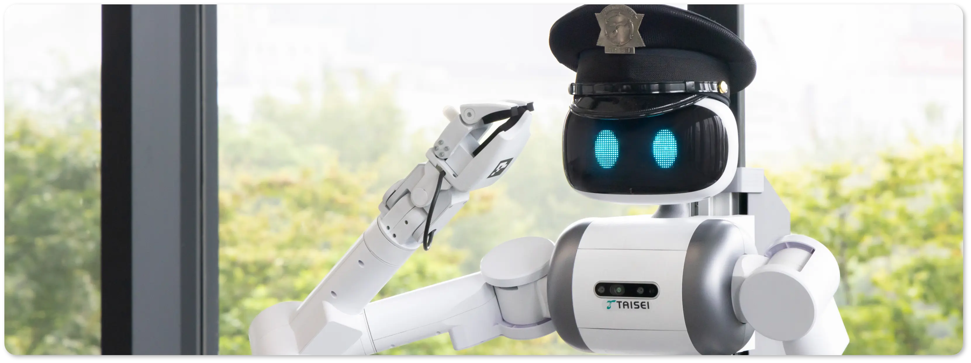 警備員の代わりに、警備ロボットが駆けつける！