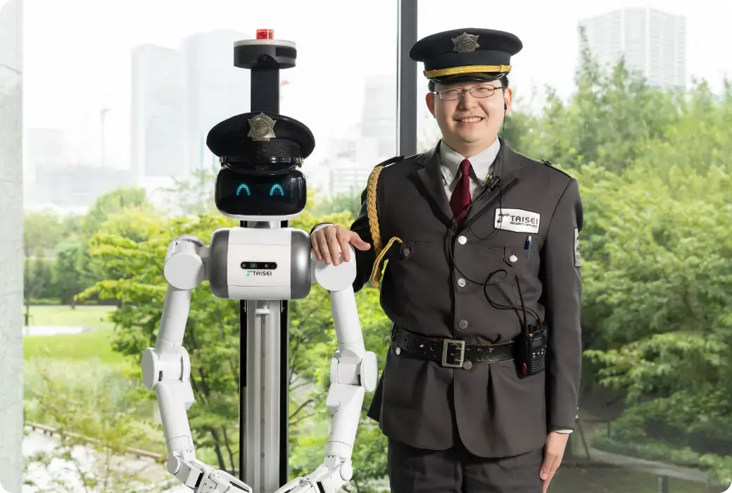 ugoが警備現場で人気者に